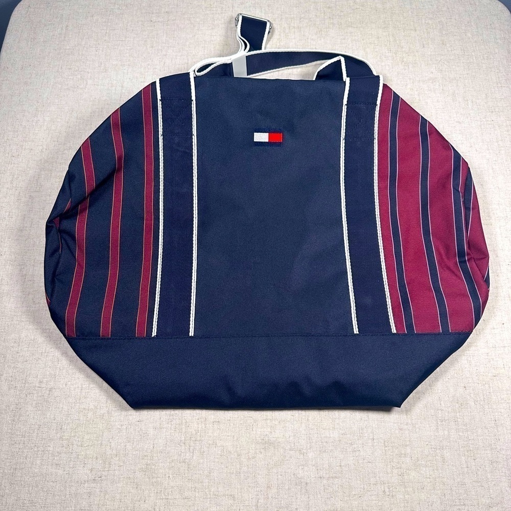 Tommy Hilfiger Nylon Duffle Bag Navy Burgundy